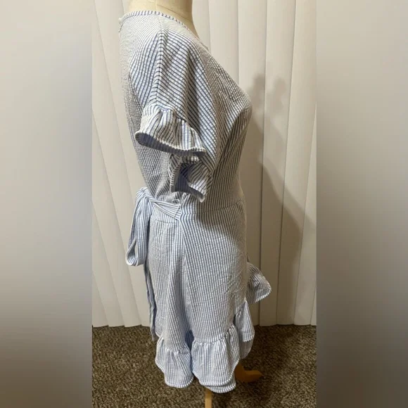 Michael Kors Striped Ruffled Faux-wrap Dress - Picture 3 of 5